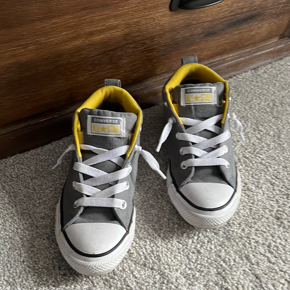 Converse All Star Grey midi boys size 3